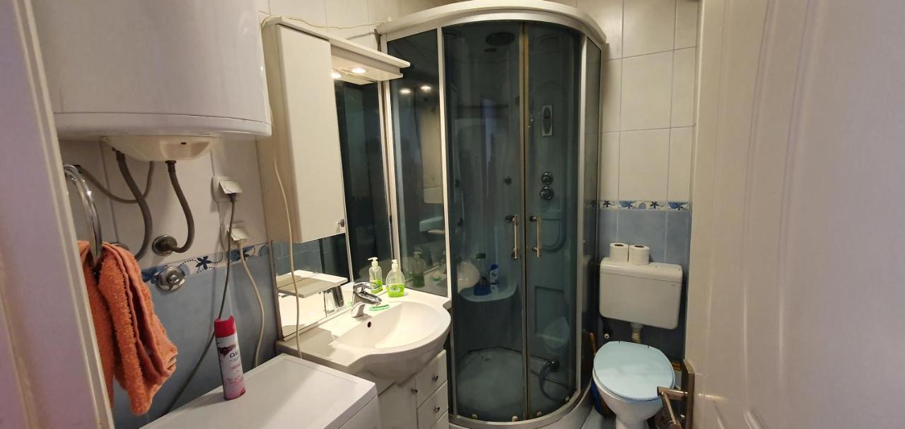 Apartment Julija 2 *